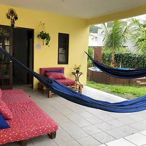 https://casa-vibra-luz.santa-catarina-brasil.com